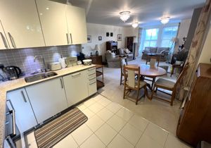 Photo 9- click for photo gallery